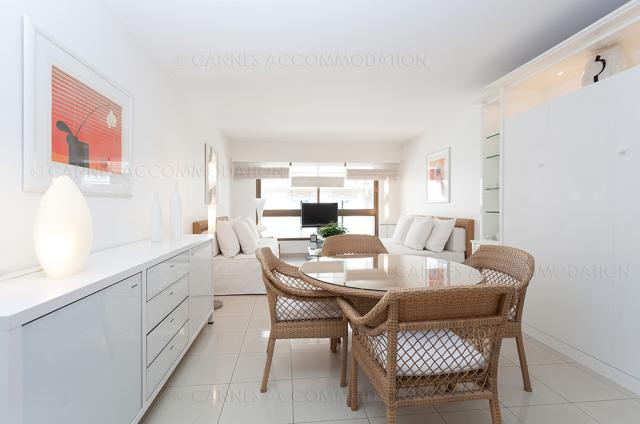 Location appartement Cannes Yachting Festival 2024 J -128 - Details - GRAY 3I9